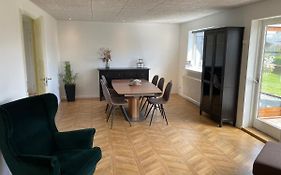 Margrethes Vej 22 - King'S Apartment - 105M2